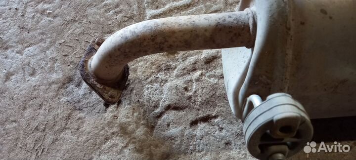 Глушитель задняя часть Kia Rio3