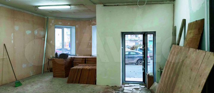 Офисы у Медведя, первый этаж, отдельный вход