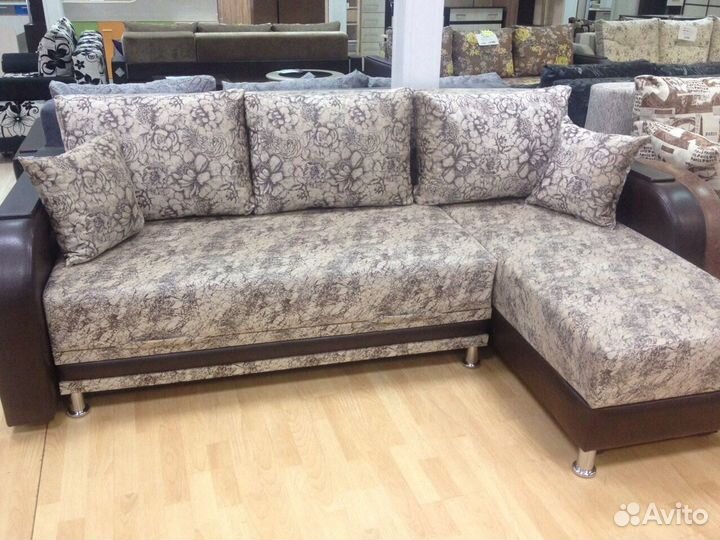 Угловой диван