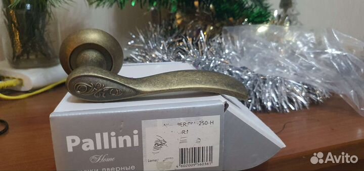 Ручки дверные разные