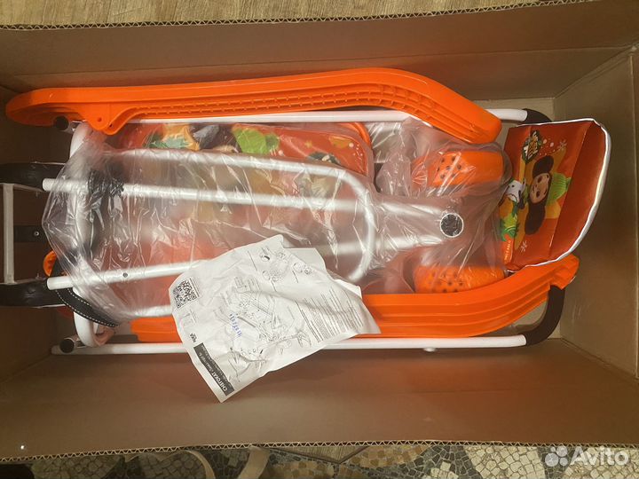 Снегокат с ручкой и колесами новый