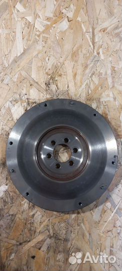 Маховик Nissan Juke 1 1.6 HR16 MT 2012