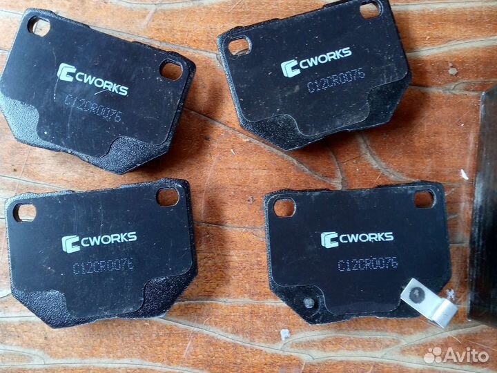 Тормозные задние колодки субару импреза