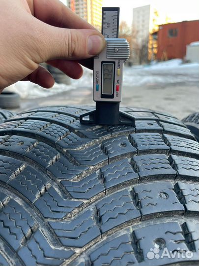 Michelin Latitude X-Ice XI2 255/50 R19