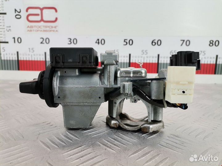 Замок зажигания Suzuki Swift 3 2006 3710758893