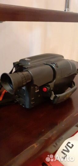 Видеокамеру
