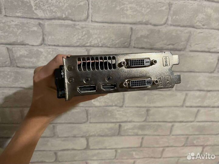 Видеокарта GeForce GTX 660 ti (2gb)