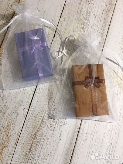 Брошь ручной работы