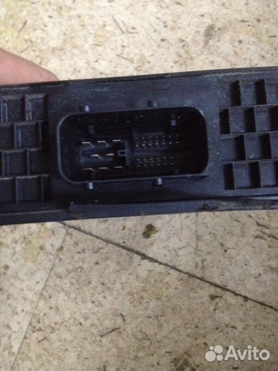 Блок управления бортовой сетью Audi Q7 2007г.в