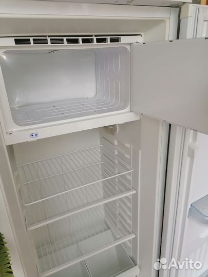 Продам холодильник бу