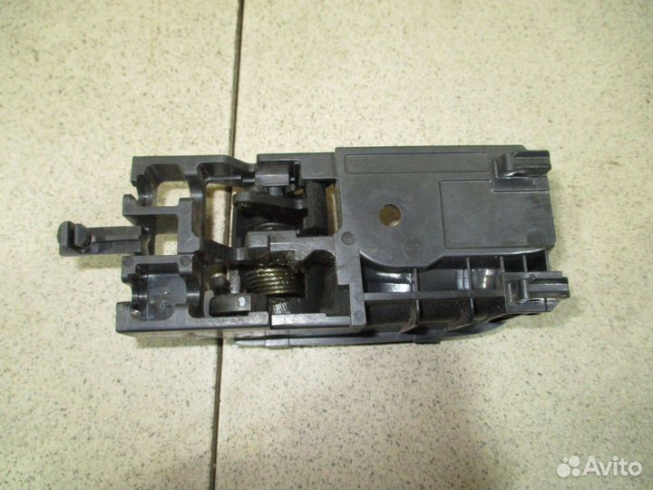 Ручка двери внутренняя правая Toyota Probox 2002