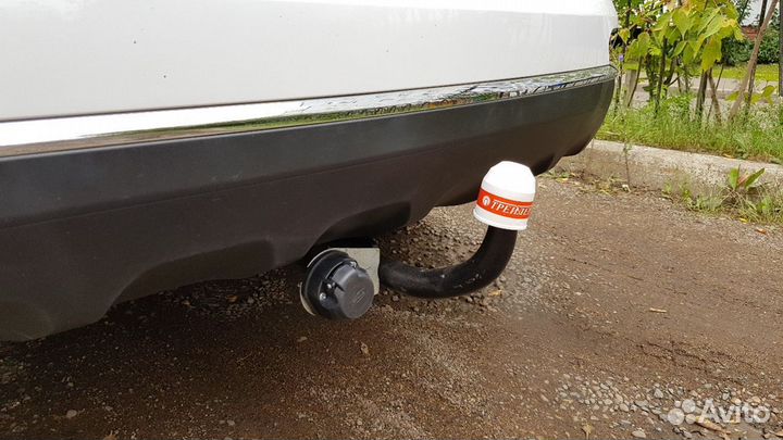 Фаркоп тсу - заводской с гарантией Kia Sportage 4