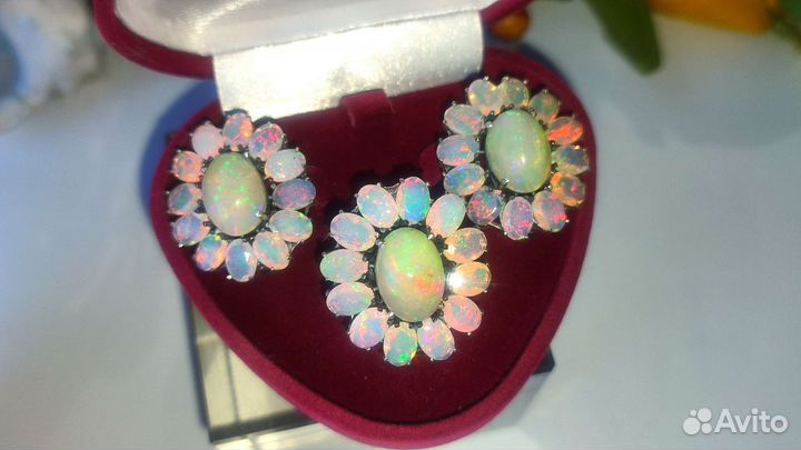 Люкс комплект с опалами Эфиопия 29,6ct 19,5р-р 925