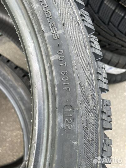 Nokian Tyres Hakkapeliitta R3 SUV 275/35 R21 103T