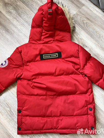 Пуховик canada goose для мальчика