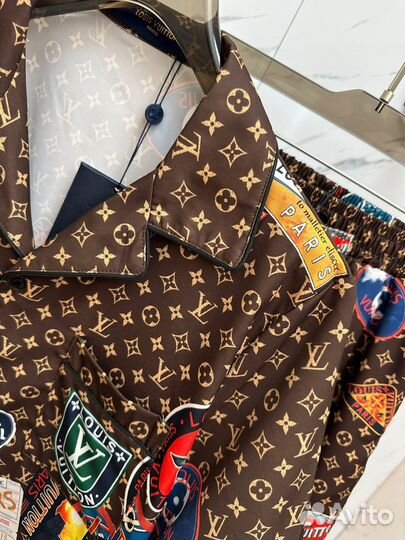 Летний костюм louis vuitton