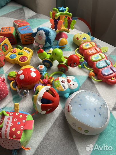 Развивающие игрушки для малышей
