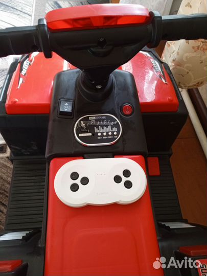 Детский электроквадроцикл