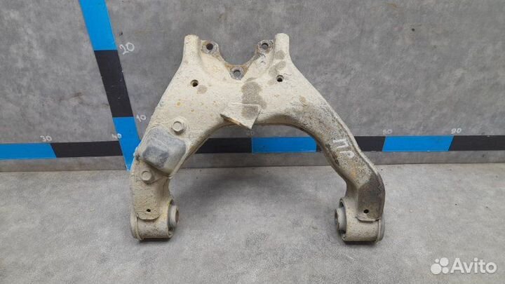 Рычаг подвески передний правый Mitsubishi L200 4