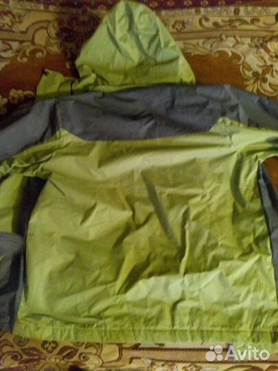 Куртка демисезонная, новая