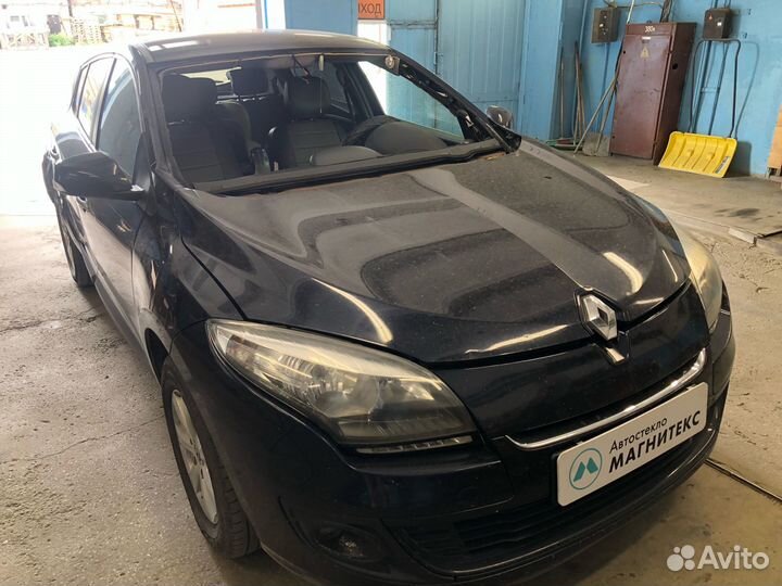 Стекло лобовое Renault Megane с гарантией