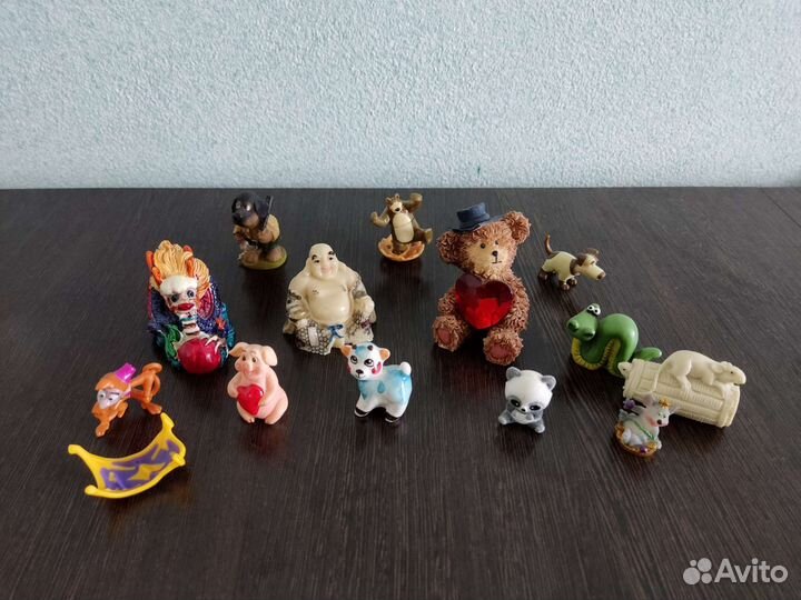 Фигурки животных и Хотей