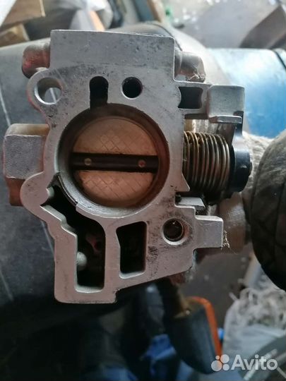 Дроссельная заслонка ваз