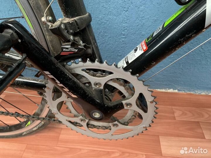 Шоссейный велосипед Fuji Sportif 2.5