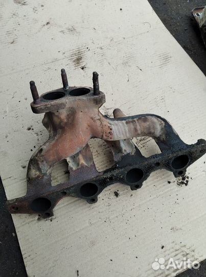 Выпускной коллектор Hyundai accent 1
