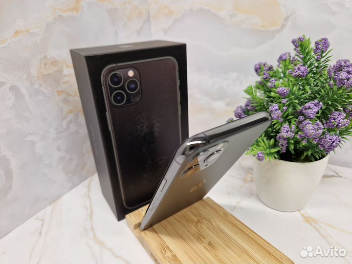 iPhone 11 Pro, 64 ГБ