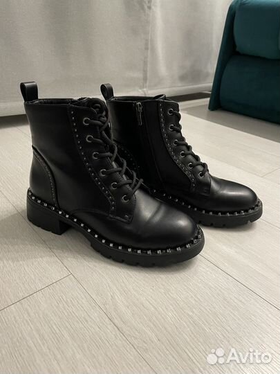 Ботинки женские 39 размер
