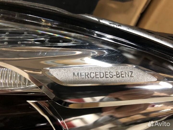 Фара Mercedes-Benz Cla W117