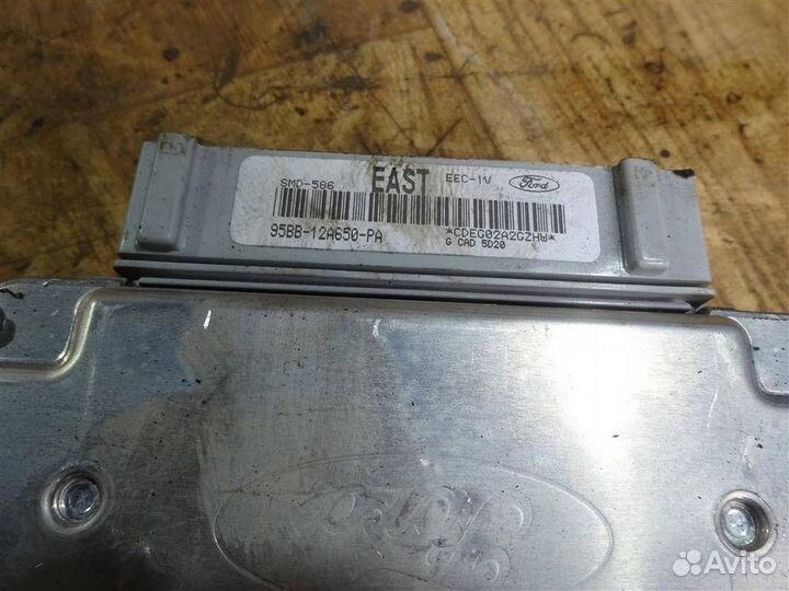 Блок управления двигателем Ford Mondeo I 1993-1996