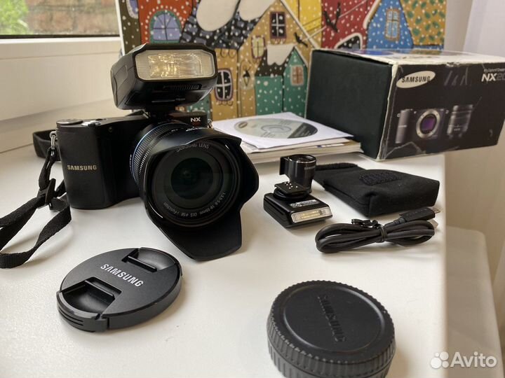 Фотоаппарат Samsung NX200