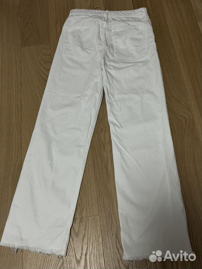 Джинсы Zara белые 36