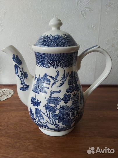 Фарфоровый чайник Великобритания
