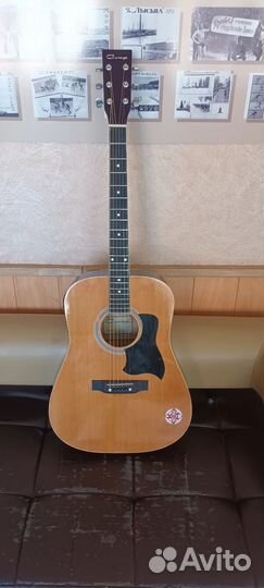 Электроакустическая гитара