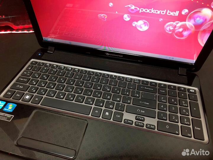 Ноутбук PackardBell i3/GeForce с гарантией