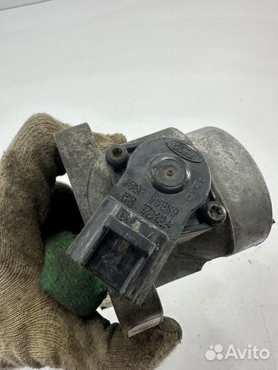 Ford Fiesta 1.3 дроссельная заслонка