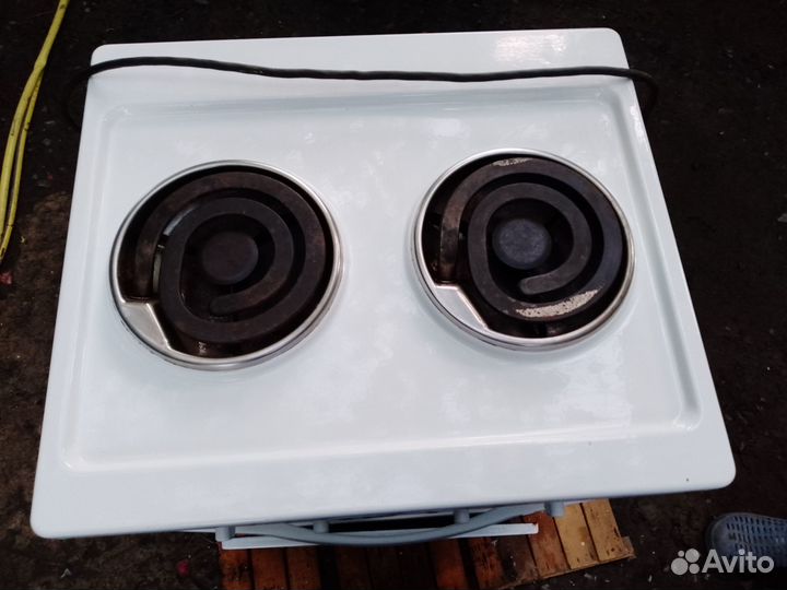 Плитка электрическая б/у с 2-мя конфорками