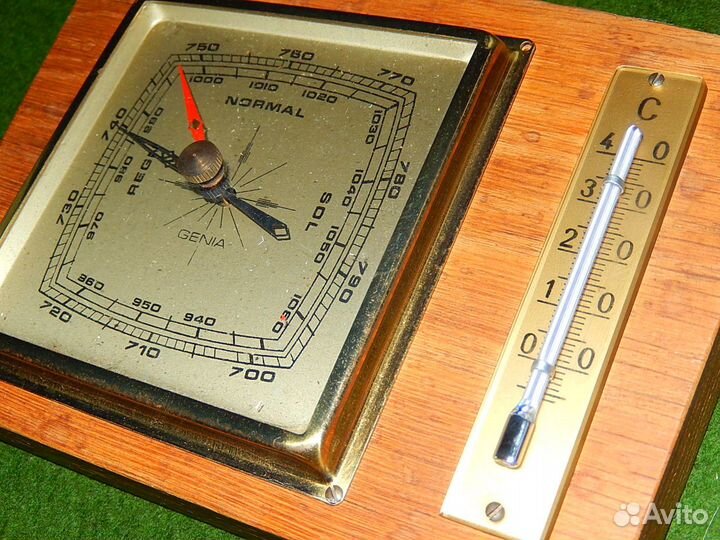 Старинный барометр с термометром, Германия