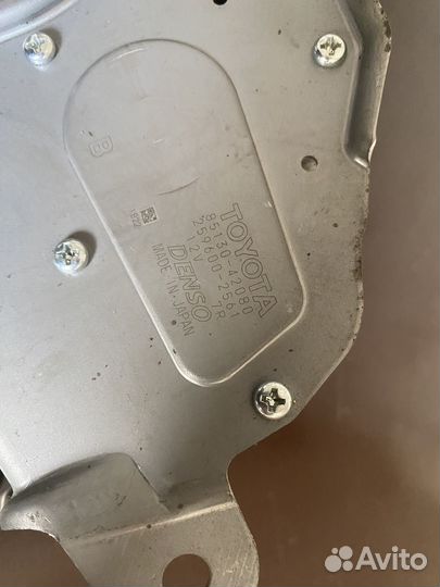 Моторчик стеклоочистителя Toyota Rav 4