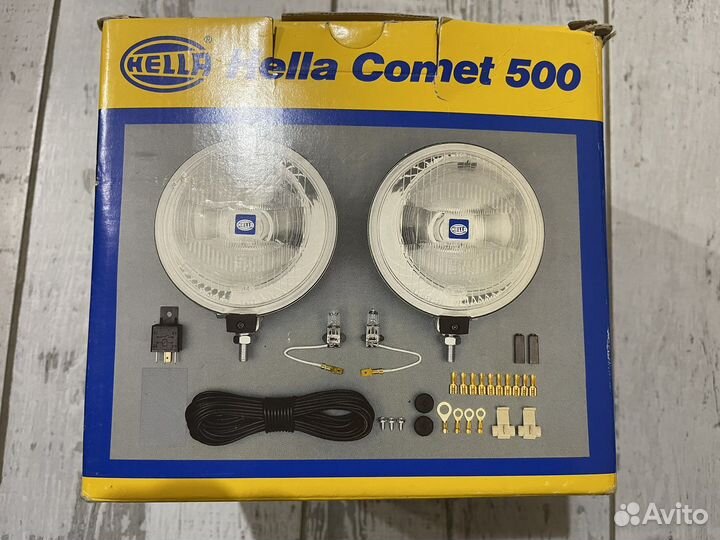 Дополнительные фары Hella Comet 500