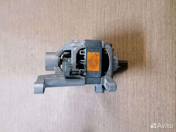 Двигататель стиральной машины MCA 38/64-148/CY15