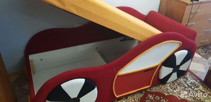 Детская кровать диван с мягкими бортиками