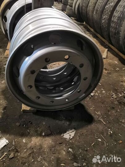 Грузовые диски 11.75* 22.5 ET120