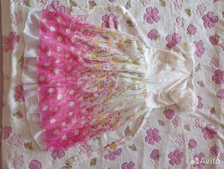 Платье нарядное на девочку