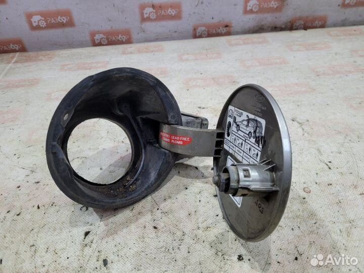 Лючок бензобака Ford Focus DFW cdda 2003