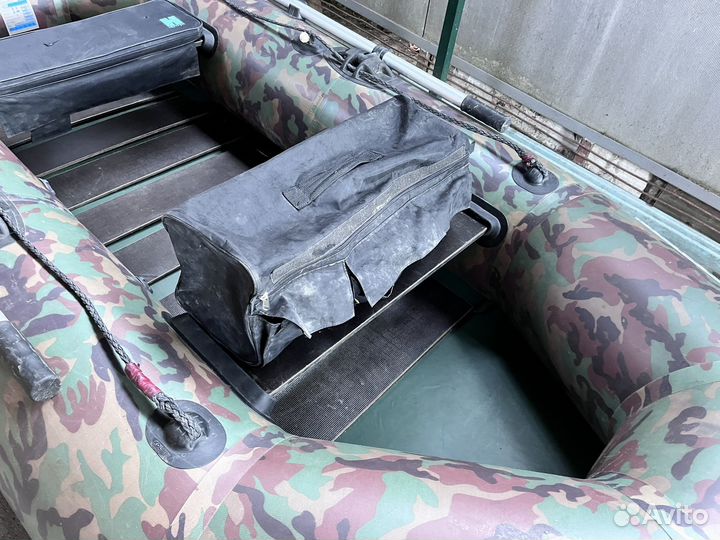 Лодка пвх с ходовым навесом