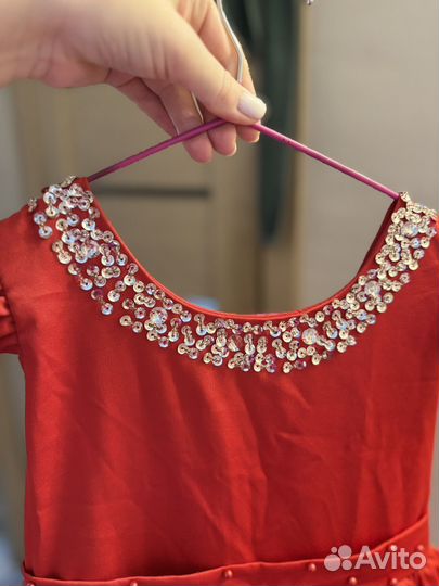 Нарядное платье для девочки